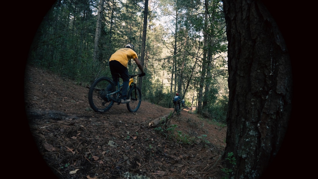 enduro ixtepeju paradise bike tour